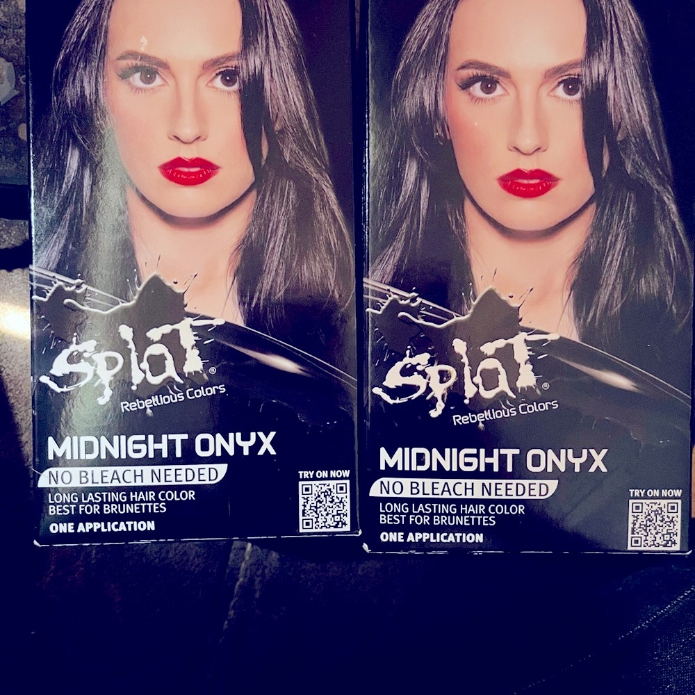 Splat 🫟 Purple Midnight Onyx (with purple highlights ) Hair Color 2 boxes